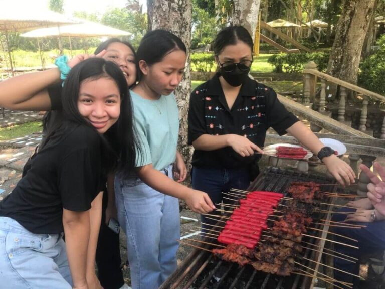 Herbanext Interns field trip and picnic at The Quiet Place Farm Resort